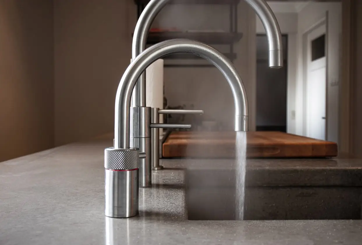 instant boiling water tap